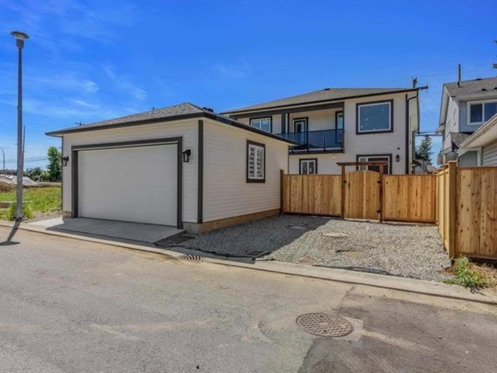 8544 Cedar Street Property Photo 3