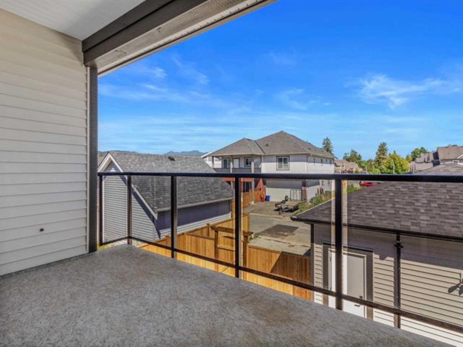 8544 Cedar Street Property Photo 5