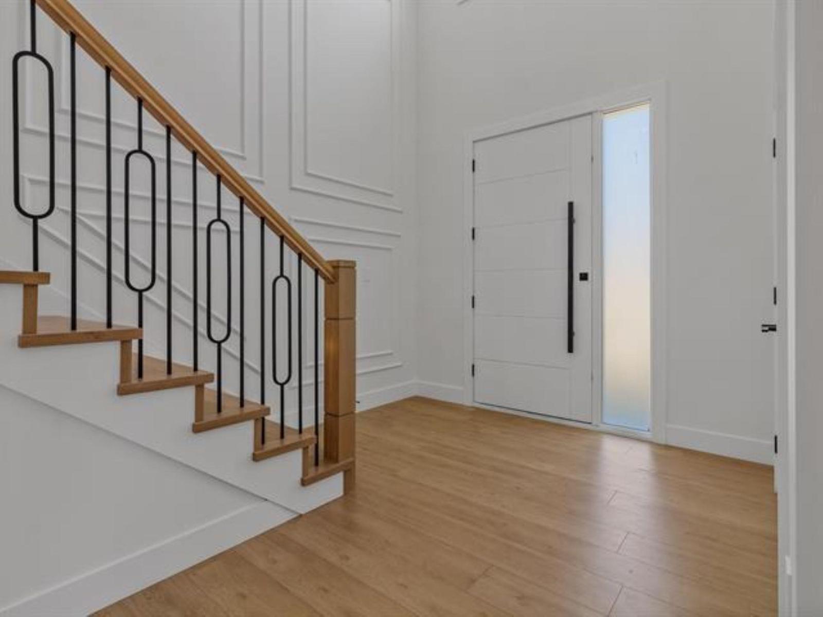 8544 Cedar Street Property Photo 6