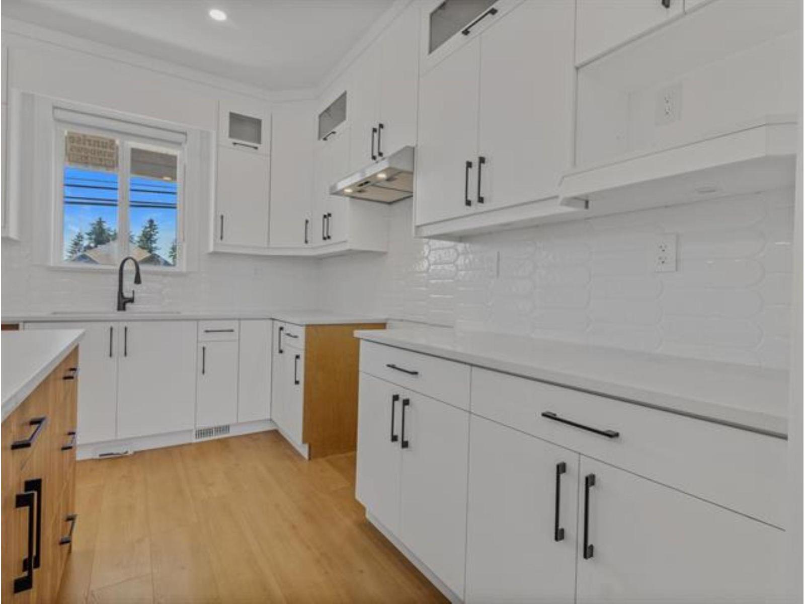 8544 Cedar Street Property Photo 13
