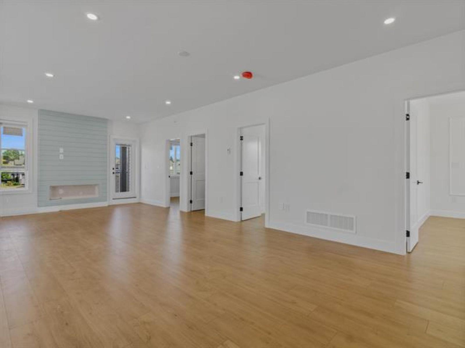 8544 Cedar Street Property Photo 24
