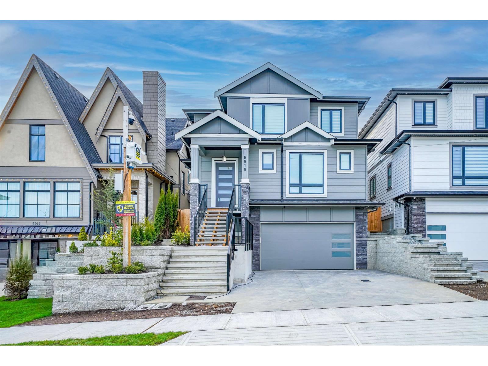 6923 205 Street Property Photo 1