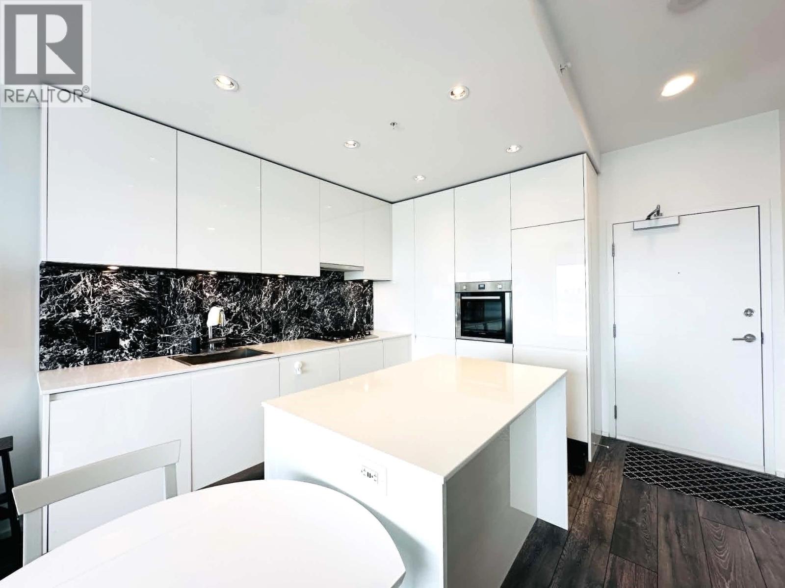 4203 4650 Brentwood Boulevard Property Photo 1