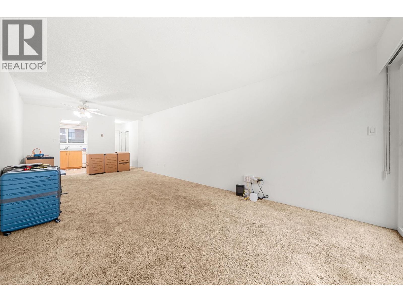 204 3136 Kingsway Property Photo 13