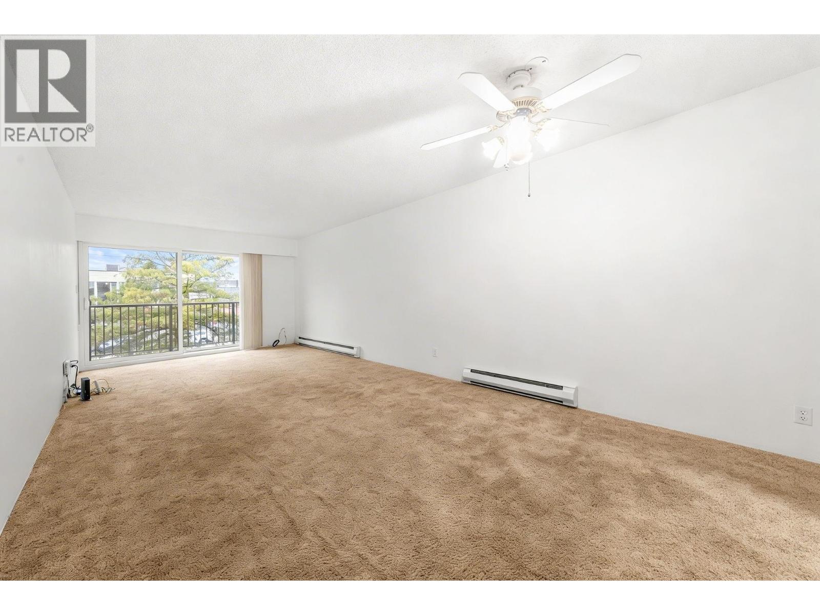 204 3136 Kingsway Property Photo 39