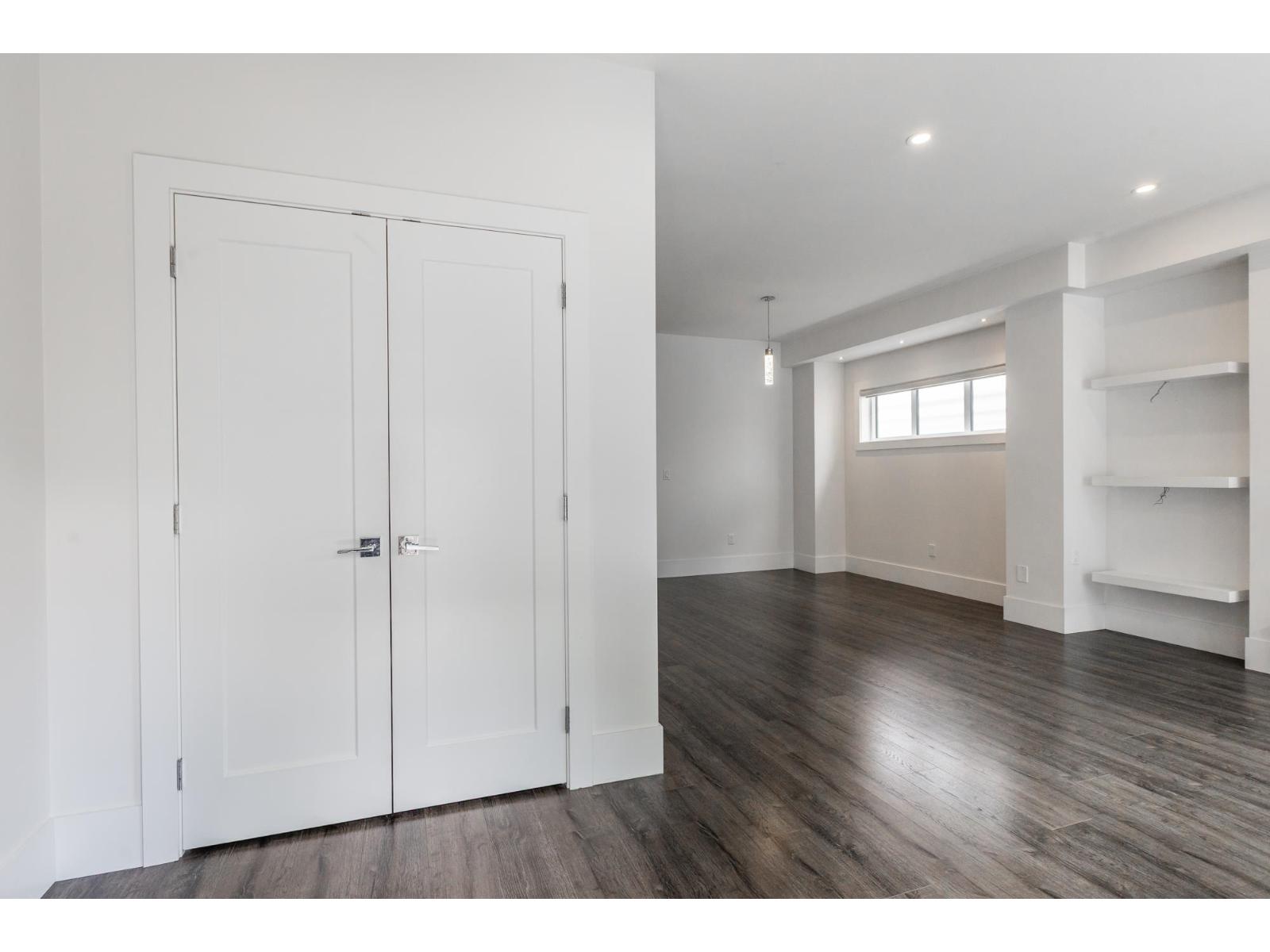 83 15177 60 Avenue Property Photo 7