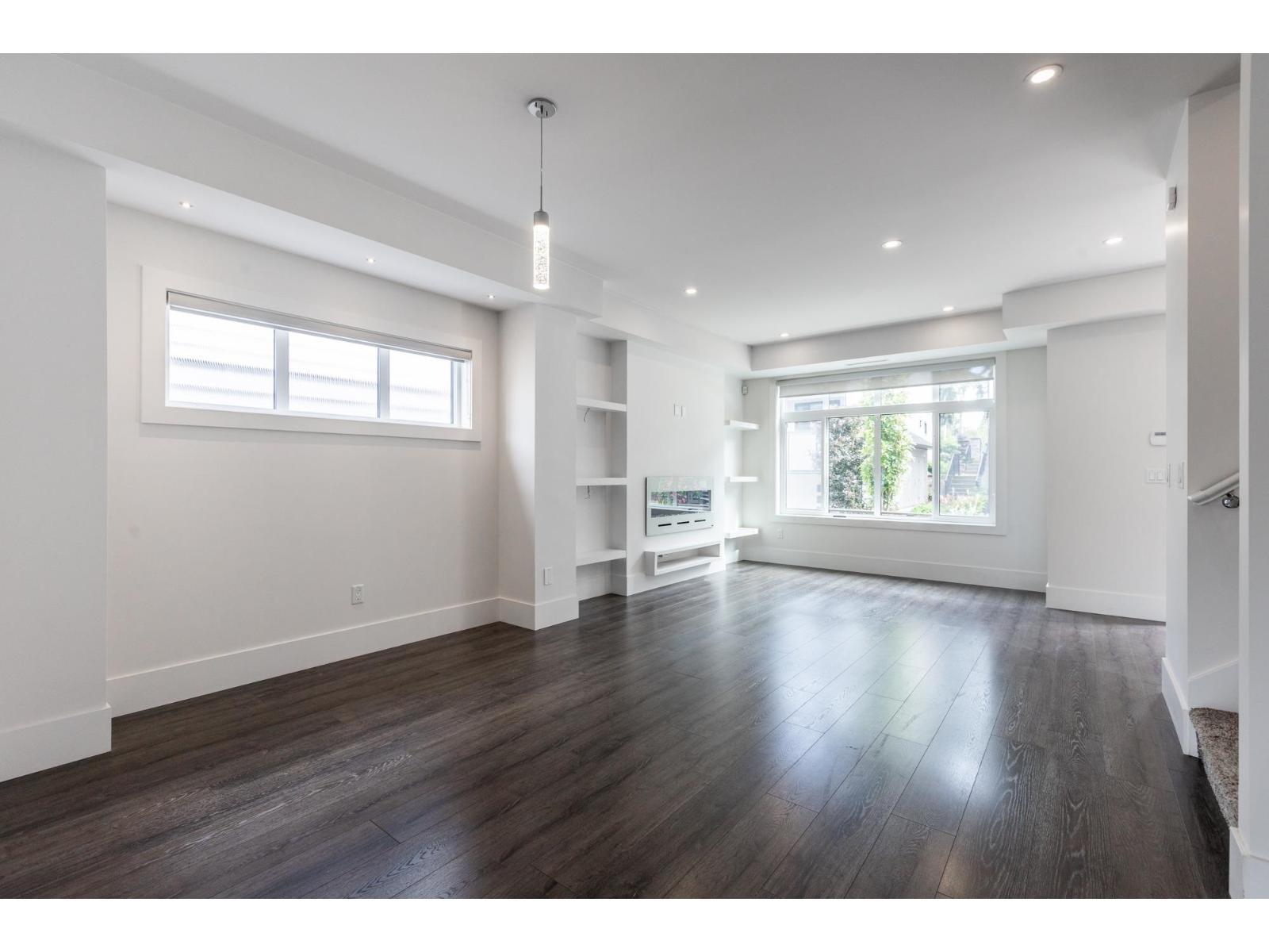 83 15177 60 Avenue Property Photo 8