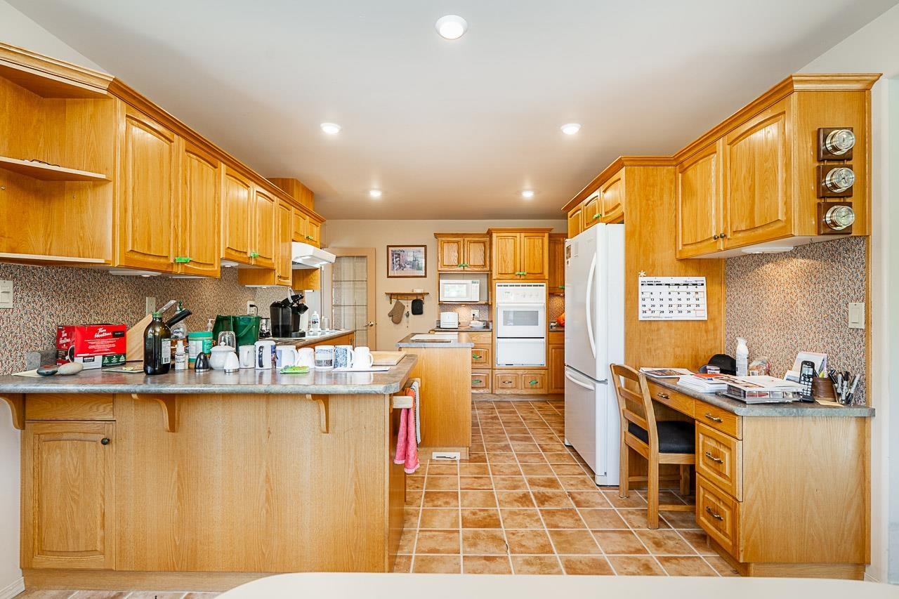 13852 Malabar Avenue Property Photo 9