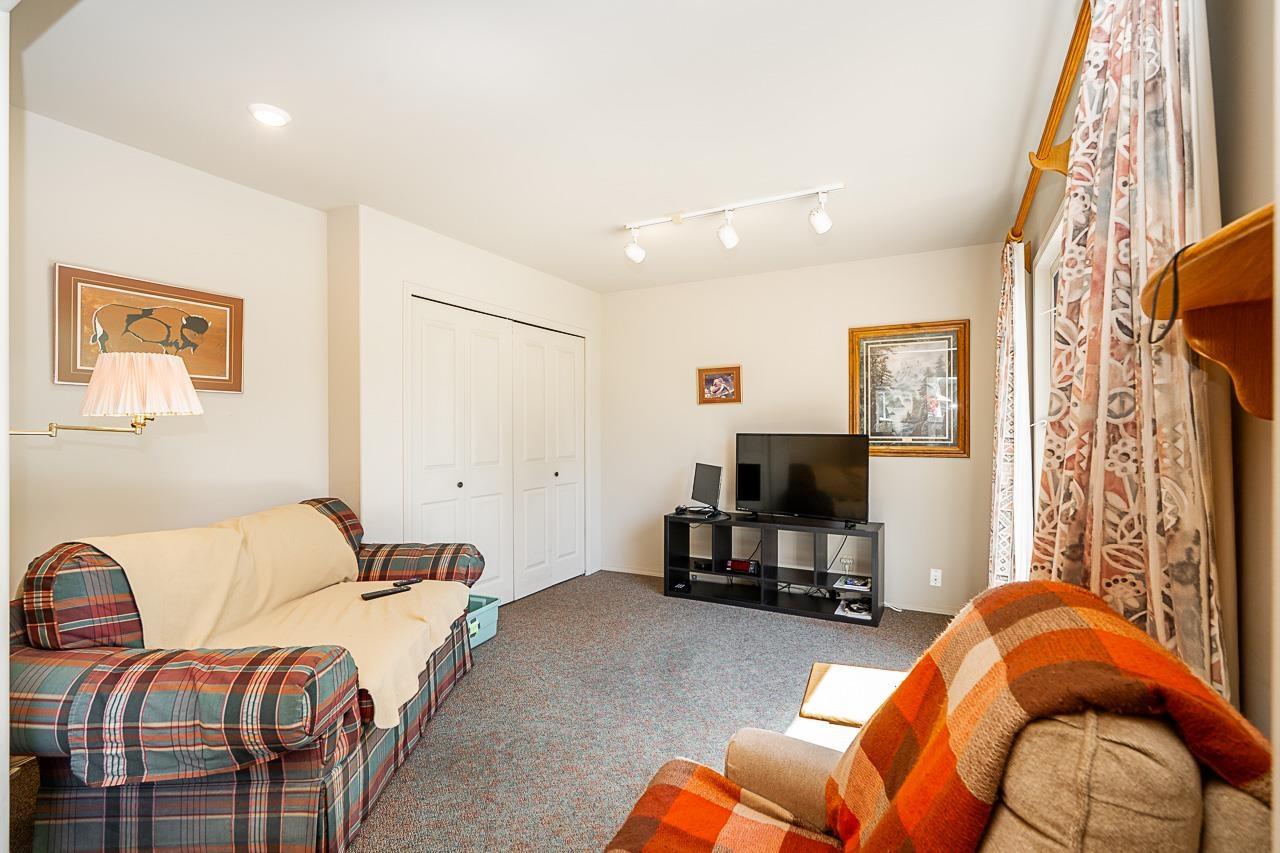 13852 Malabar Avenue Property Photo 12