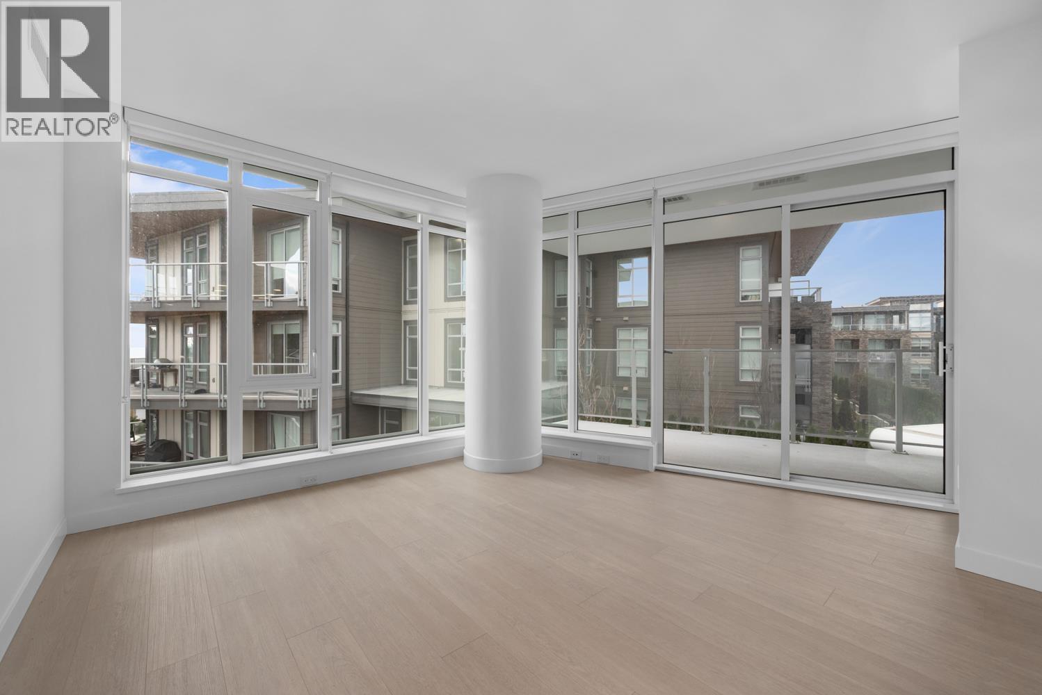202 7769 Park Crescent Property Photo 15