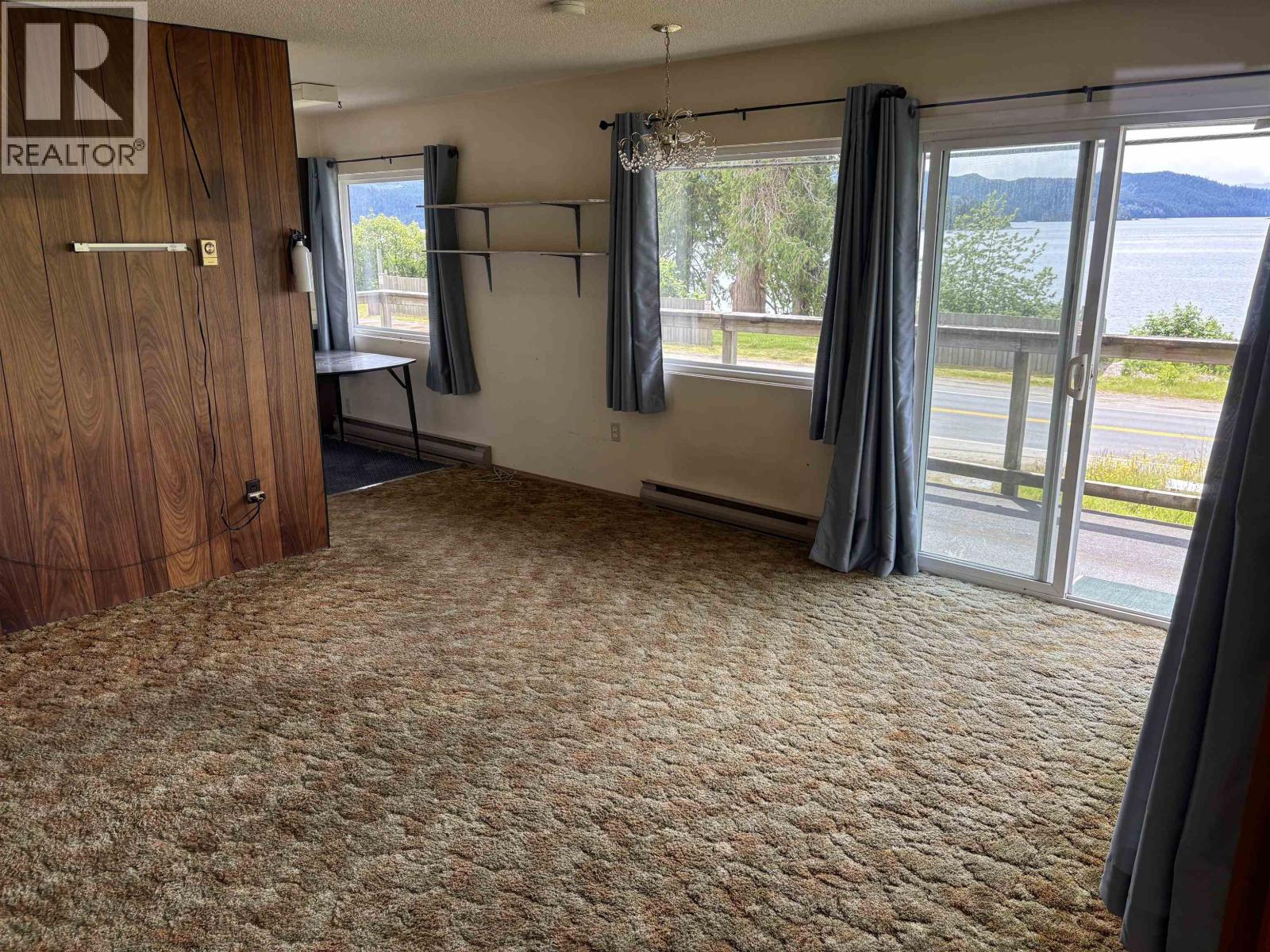 3405 Oceanview Drive Property Photo 7