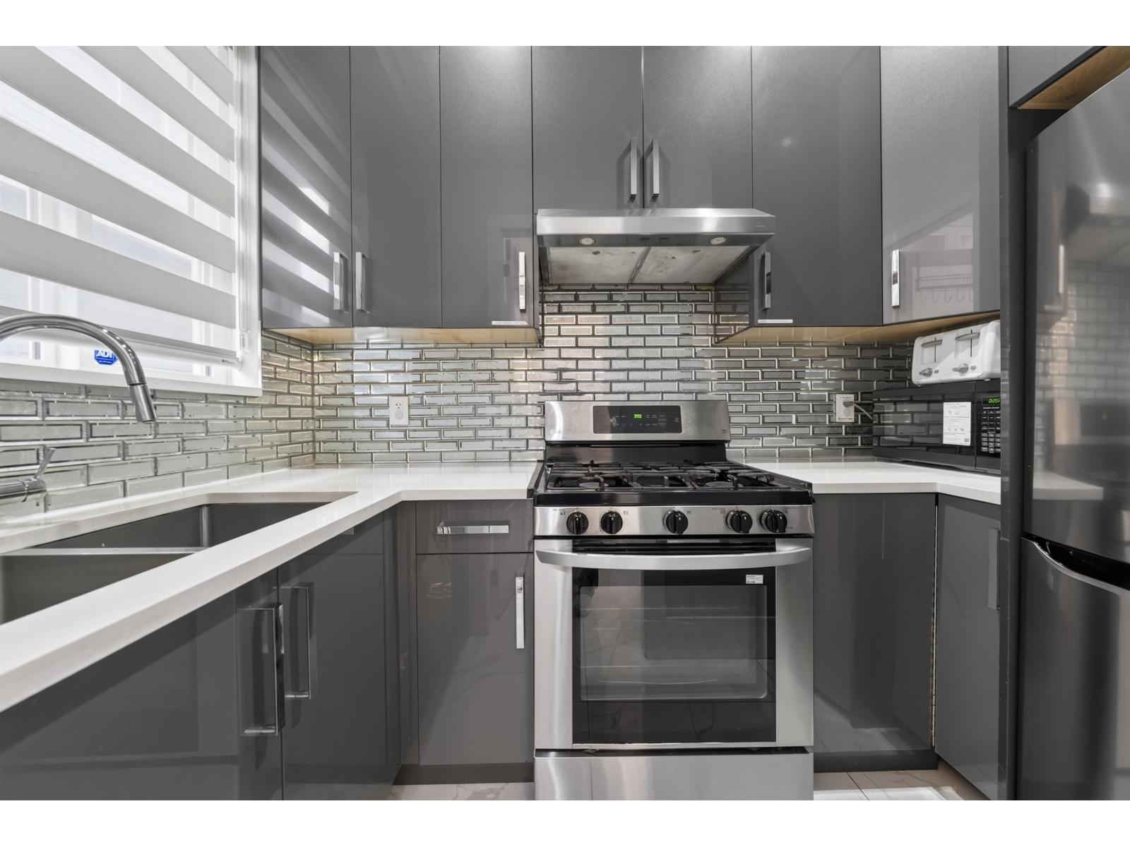 12985 88 Avenue Property Photo 13