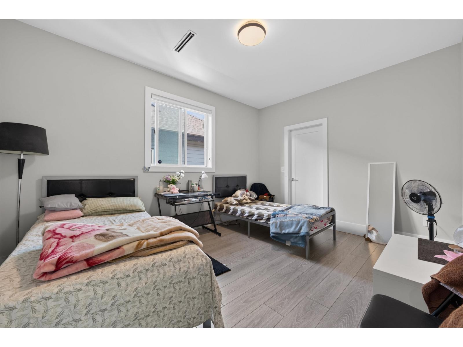 12985 88 Avenue Property Photo 23