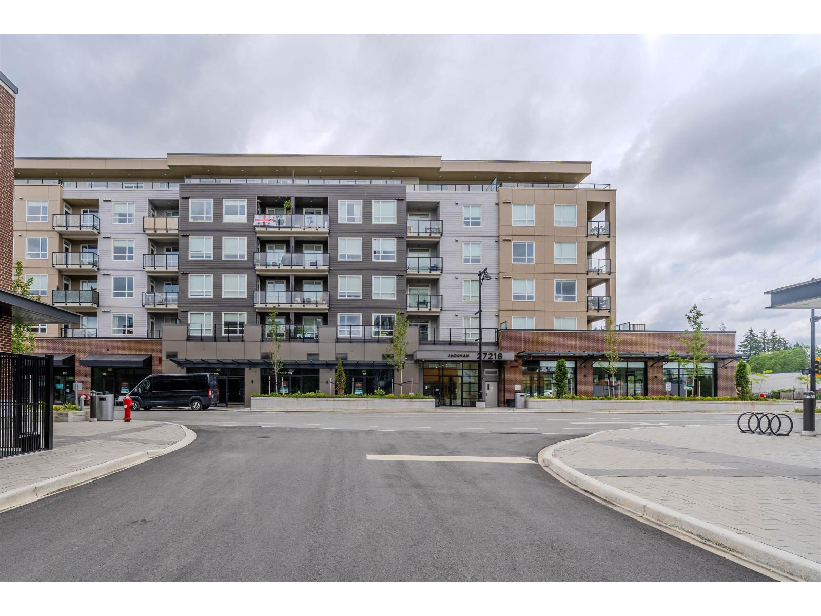 509 27218 Aldergrove Town Centre Drive Property Photo 1
