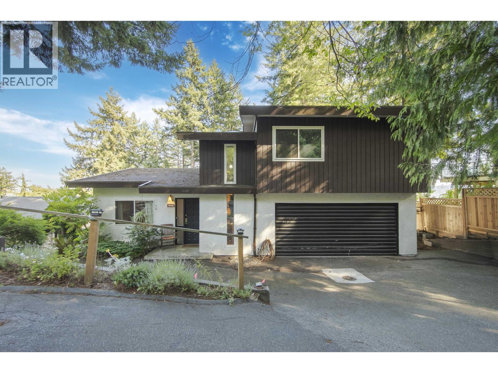 2270 Dawes Hill Road Property Photo 1