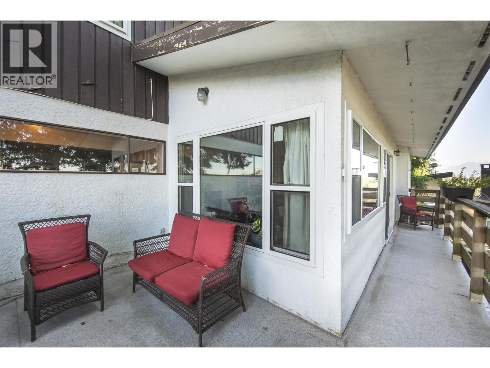2270 Dawes Hill Road Property Photo 6