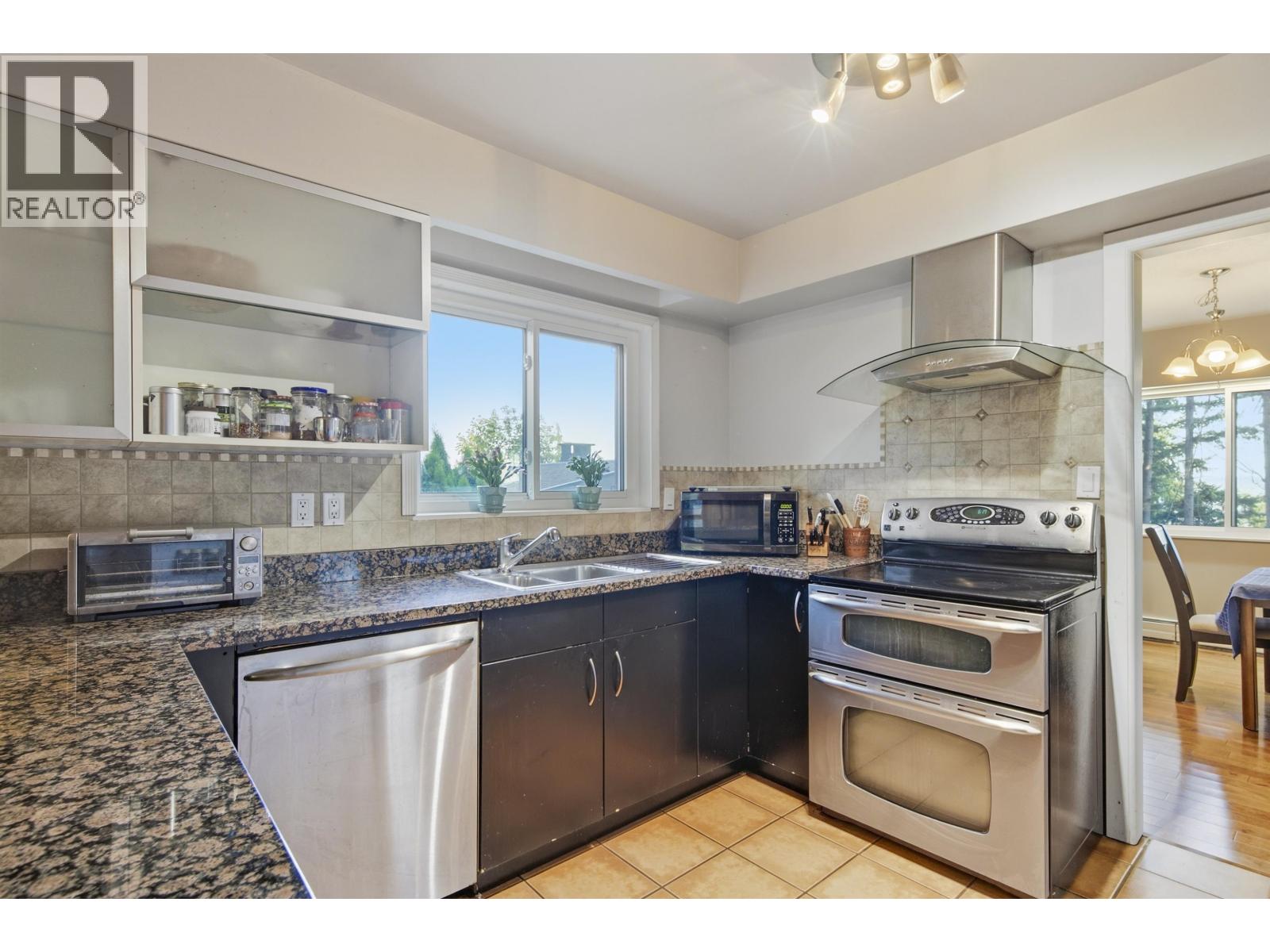 2270 Dawes Hill Road Property Photo 9