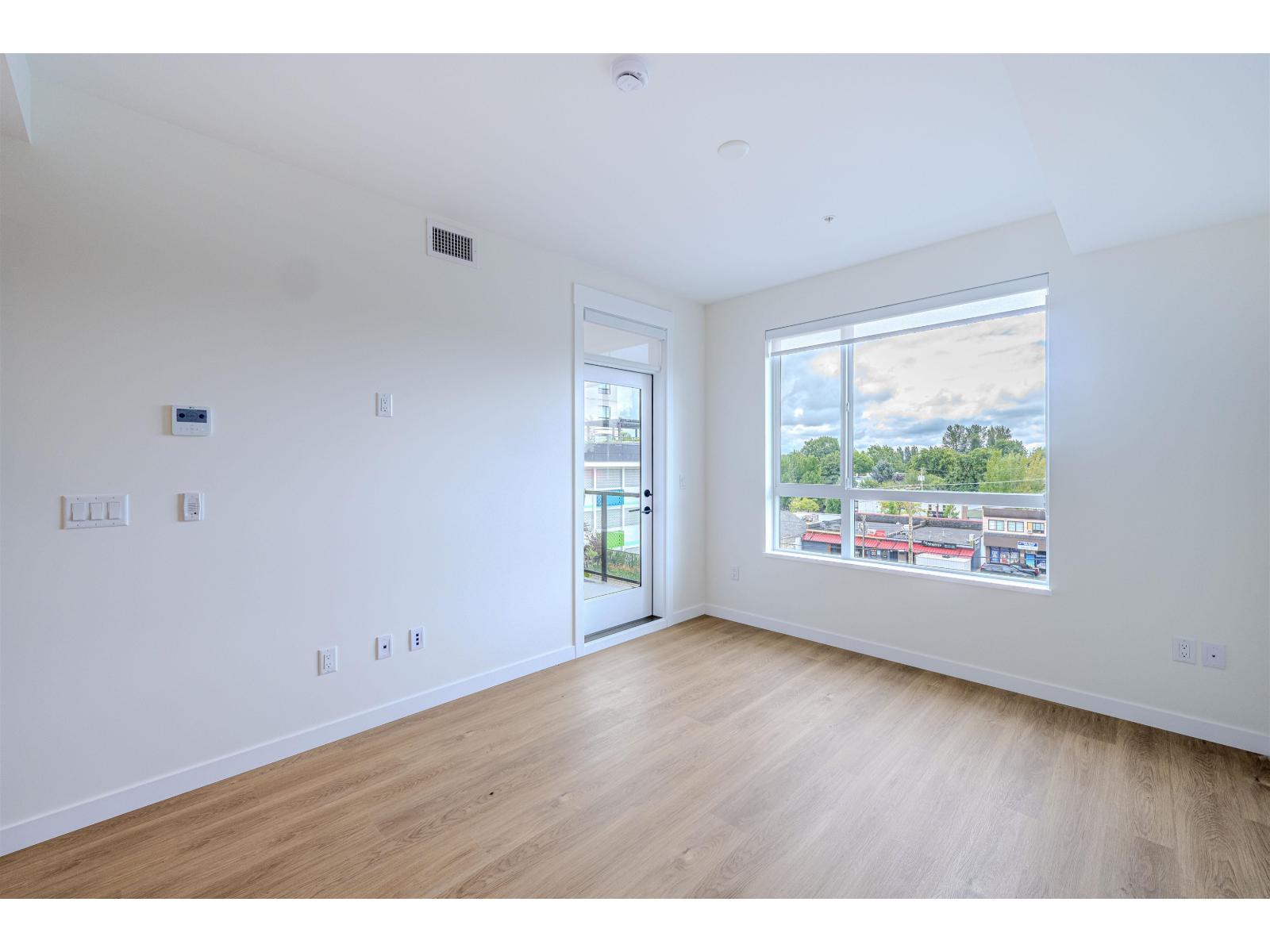410 27218 Aldergrove Town Centre Drive Property Photo 11