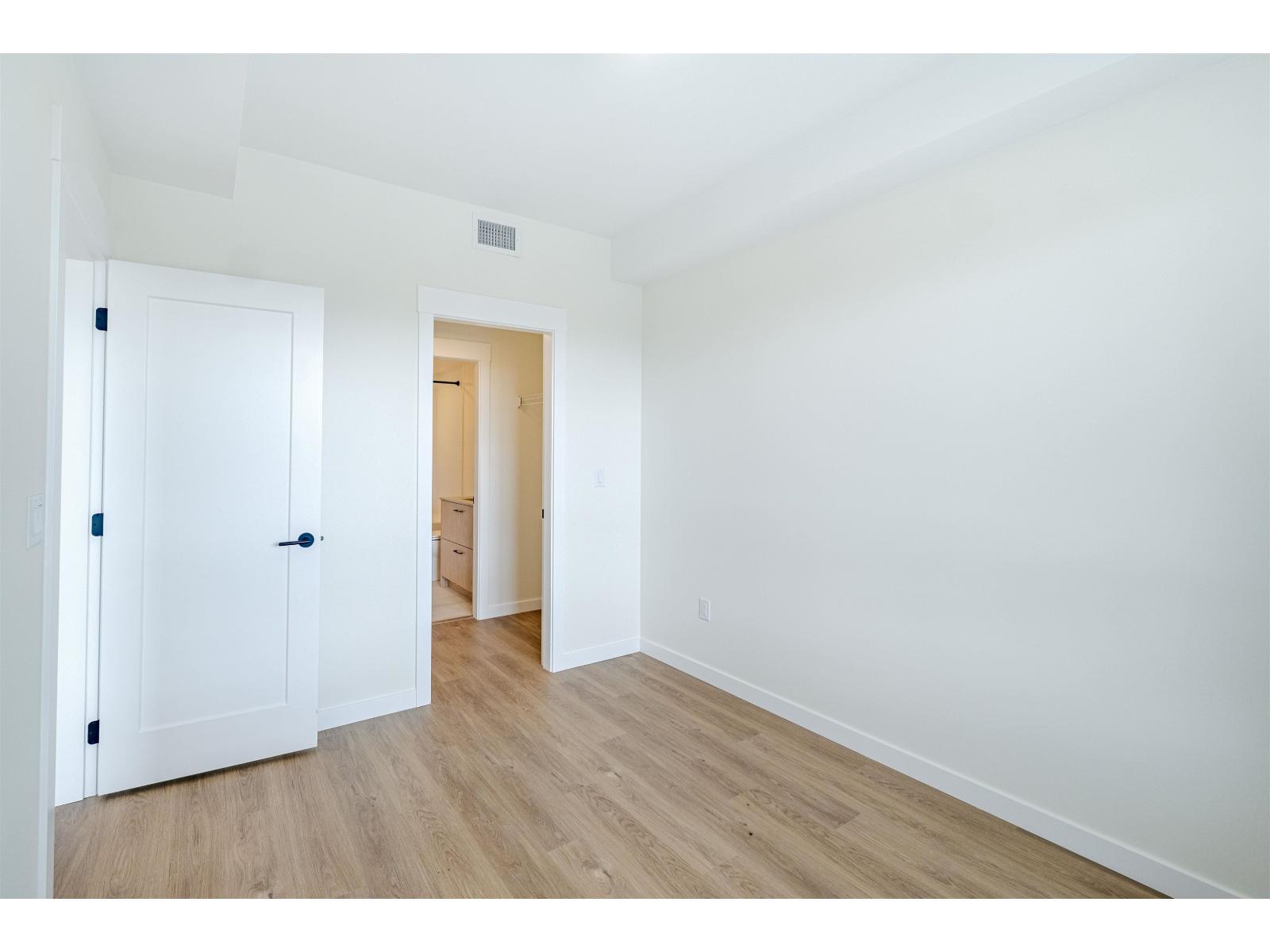 410 27218 Aldergrove Town Centre Drive Property Photo 12
