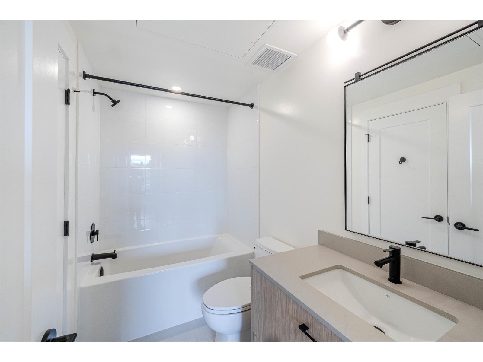 410 27218 Aldergrove Town Centre Drive Property Photo 16