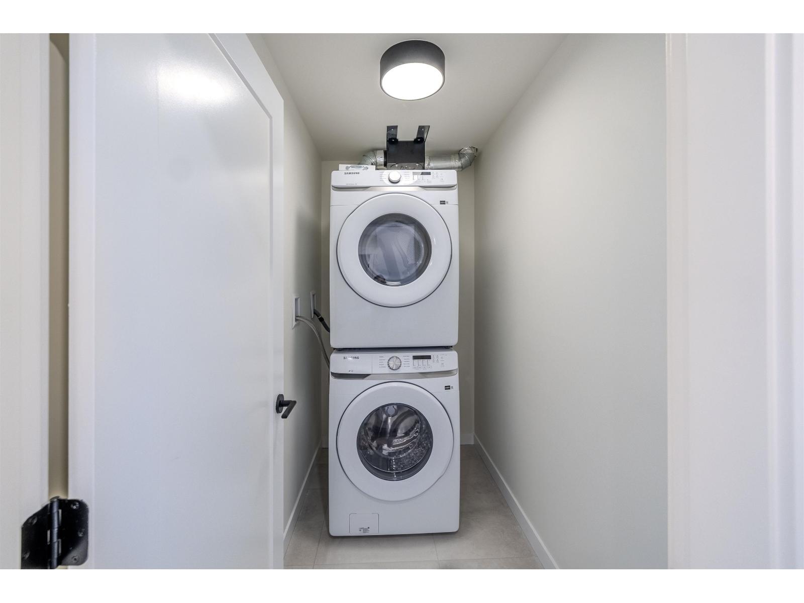 410 27218 Aldergrove Town Centre Drive Property Photo 18