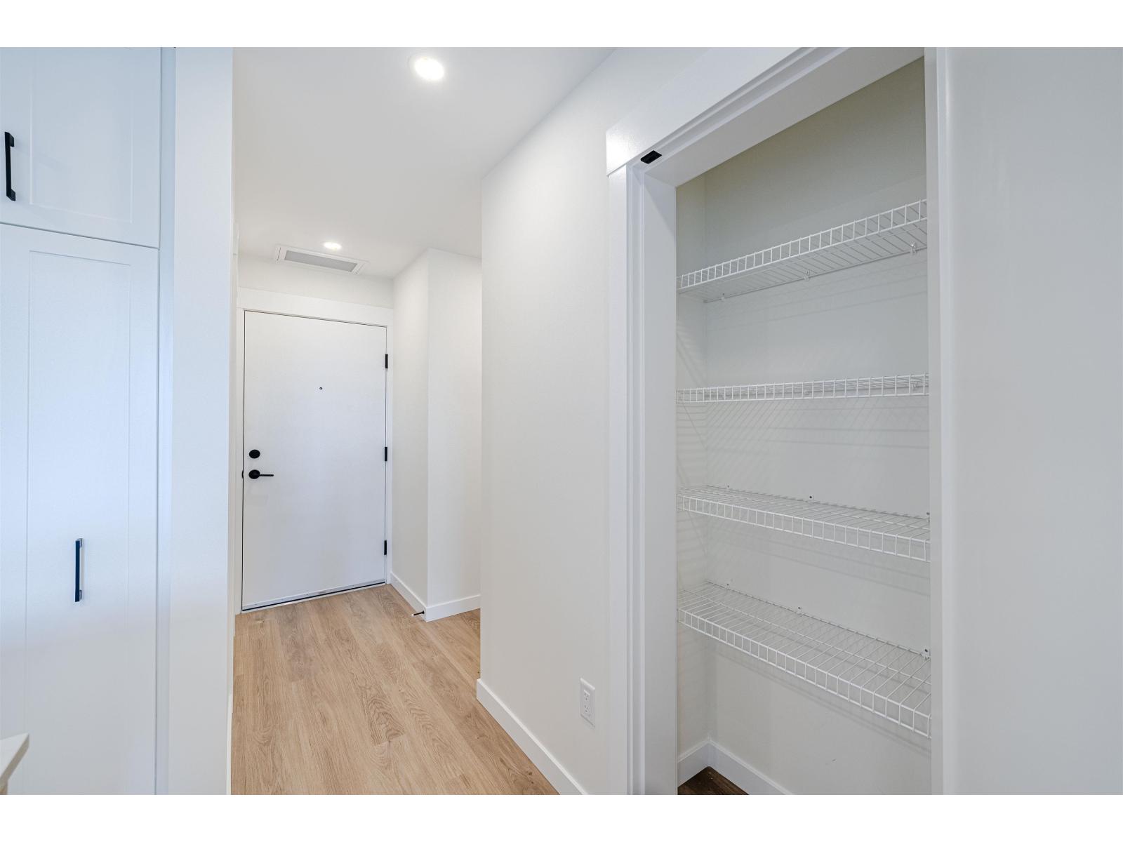 410 27218 Aldergrove Town Centre Drive Property Photo 19