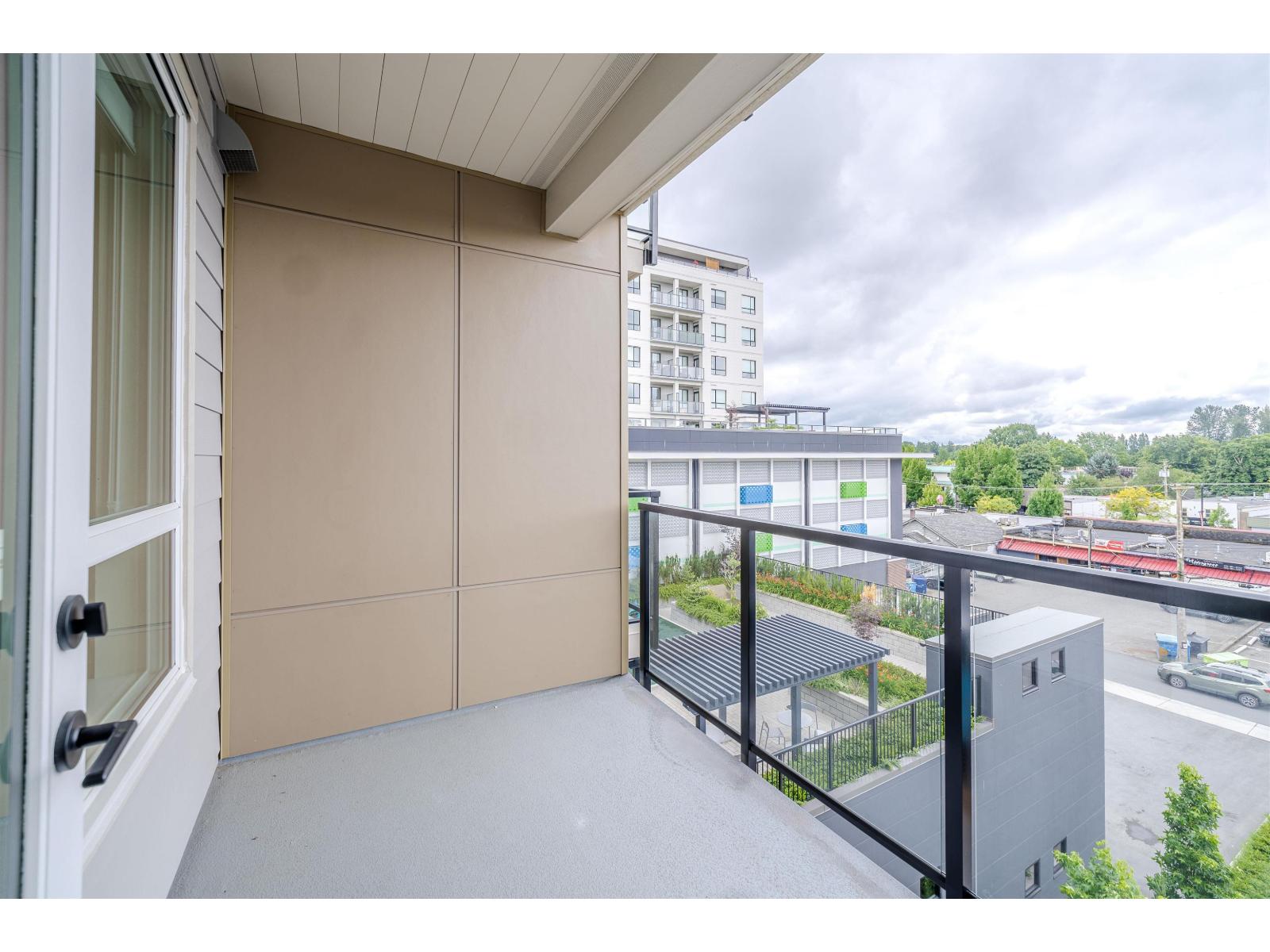 410 27218 Aldergrove Town Centre Drive Property Photo 20