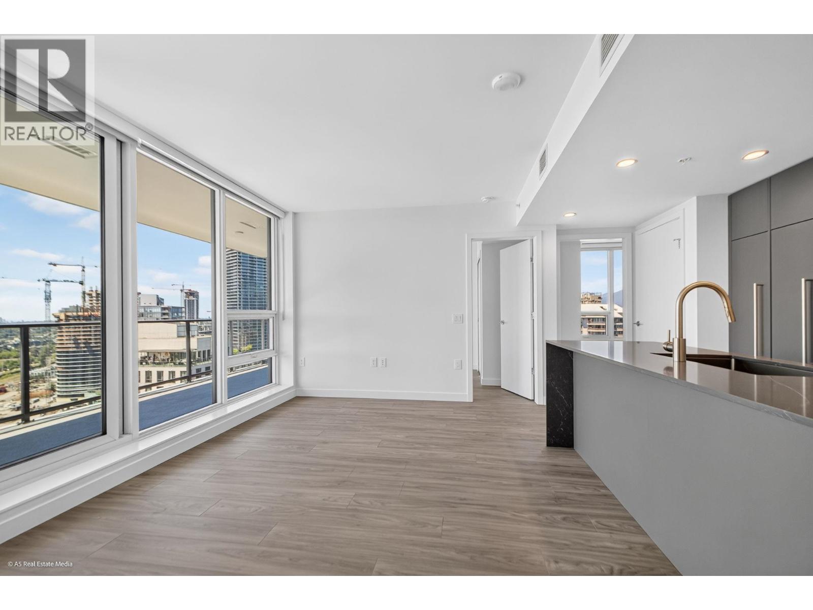 2508 2135 Springer Avenue Property Photo 10