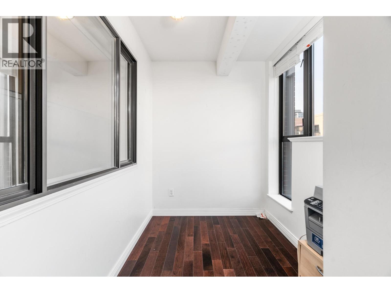 411 345 Lonsdale Avenue Property Photo 25