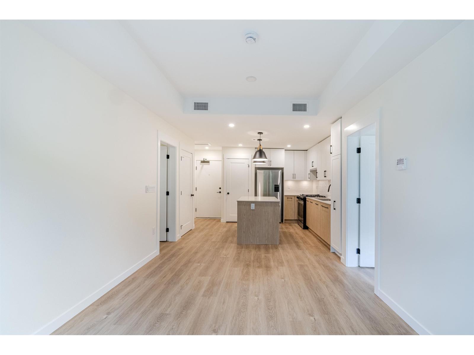 206 27249 Aldergrove Town Centre Drive Property Photo 10