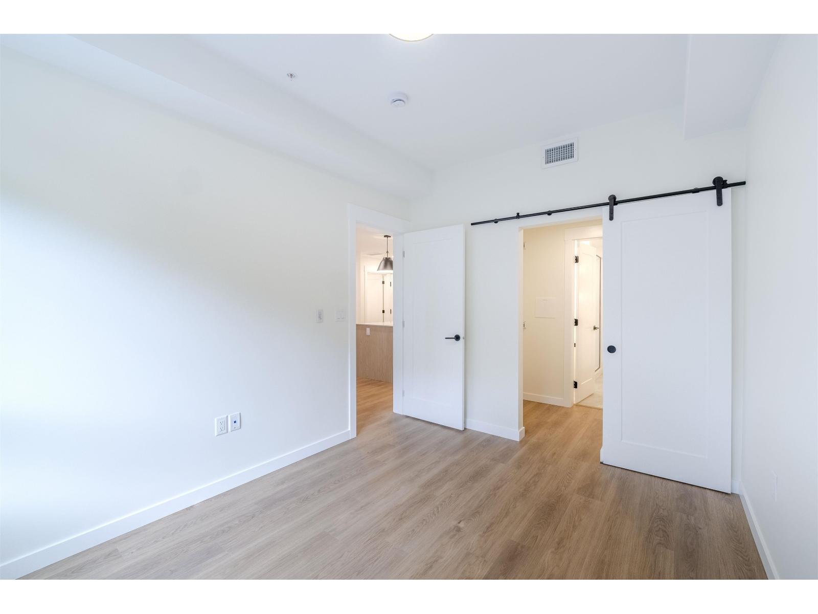 206 27249 Aldergrove Town Centre Drive Property Photo 16