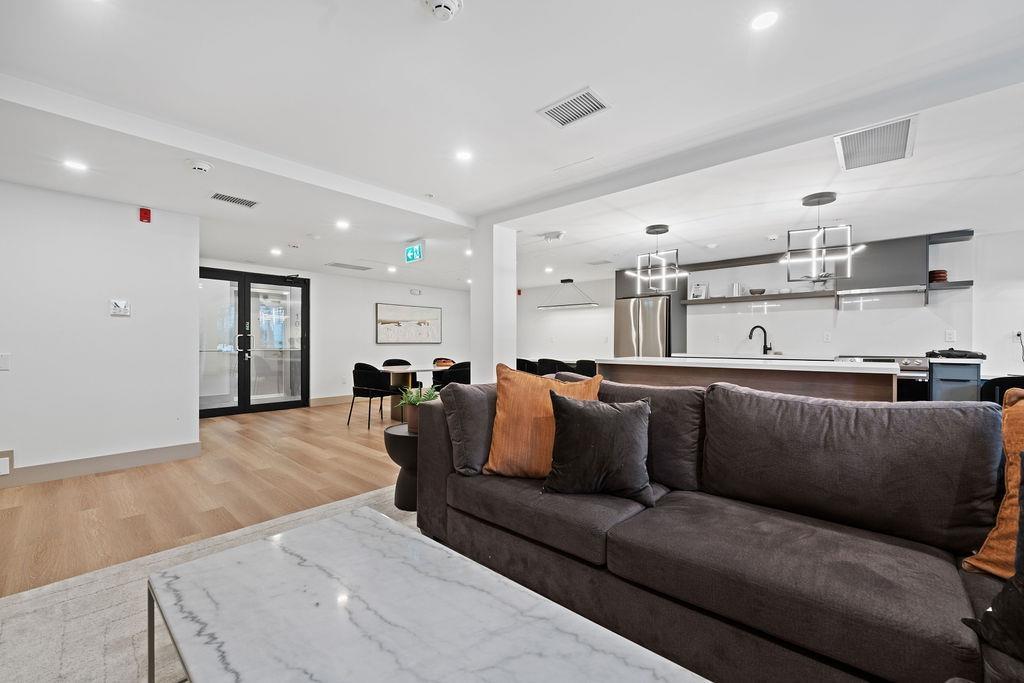 615 10778 138 Street Property Photo 20
