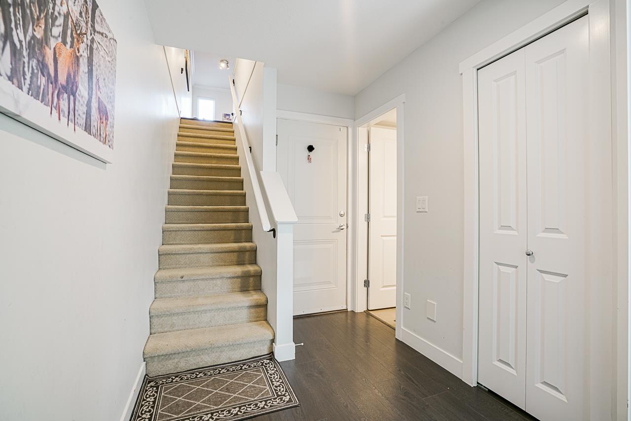 129 5888 144 Street Property Photo 5