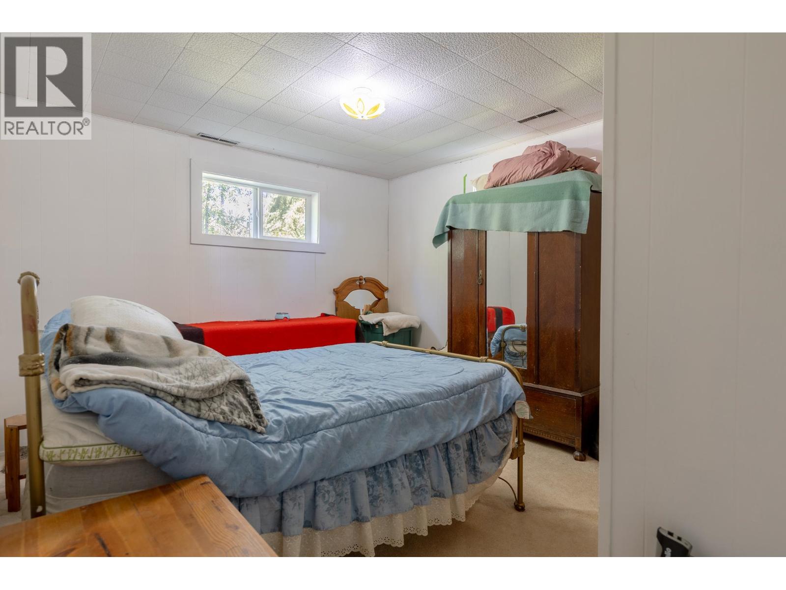 1350 Dyke Road Property Photo 15
