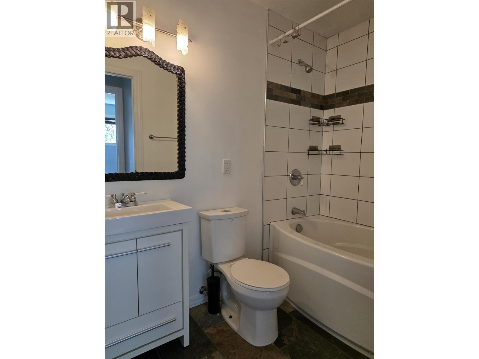 2200 Cataline Court Property Photo 19