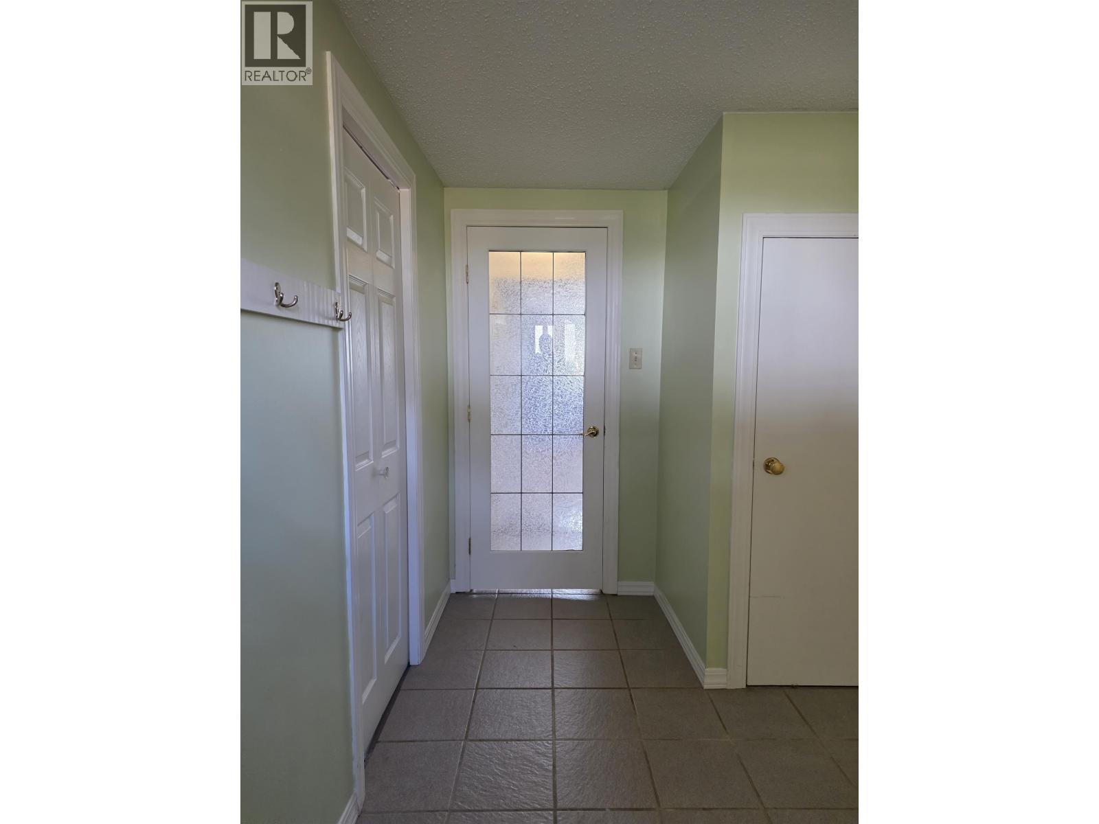 2200 Cataline Court Property Photo 25