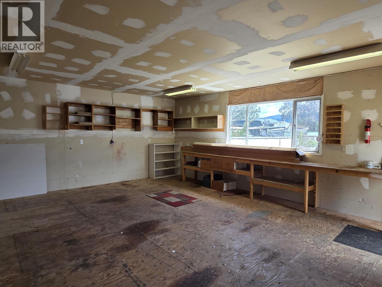 2200 Cataline Court Property Photo 32