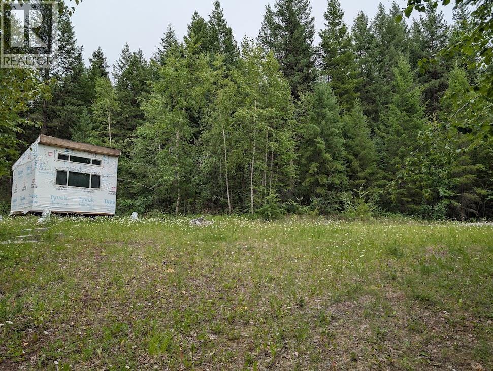 13 Collins Road Property Photo 5