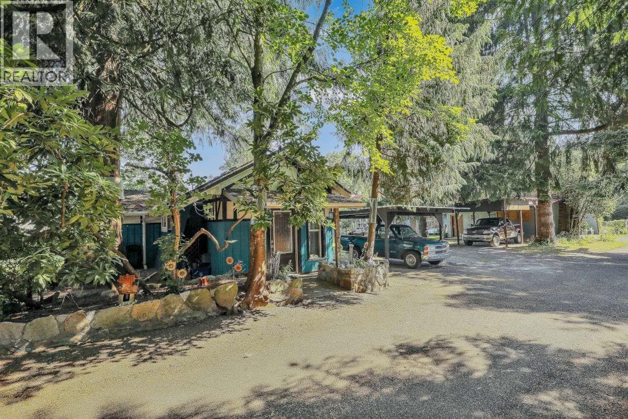 11428 207 Street Property Photo 15