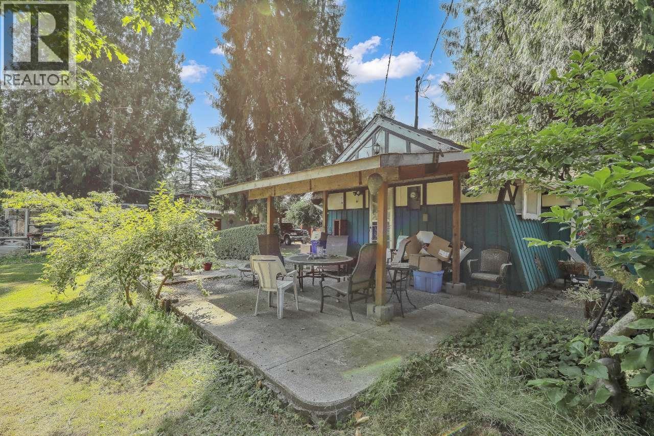 11428 207 Street Property Photo 28