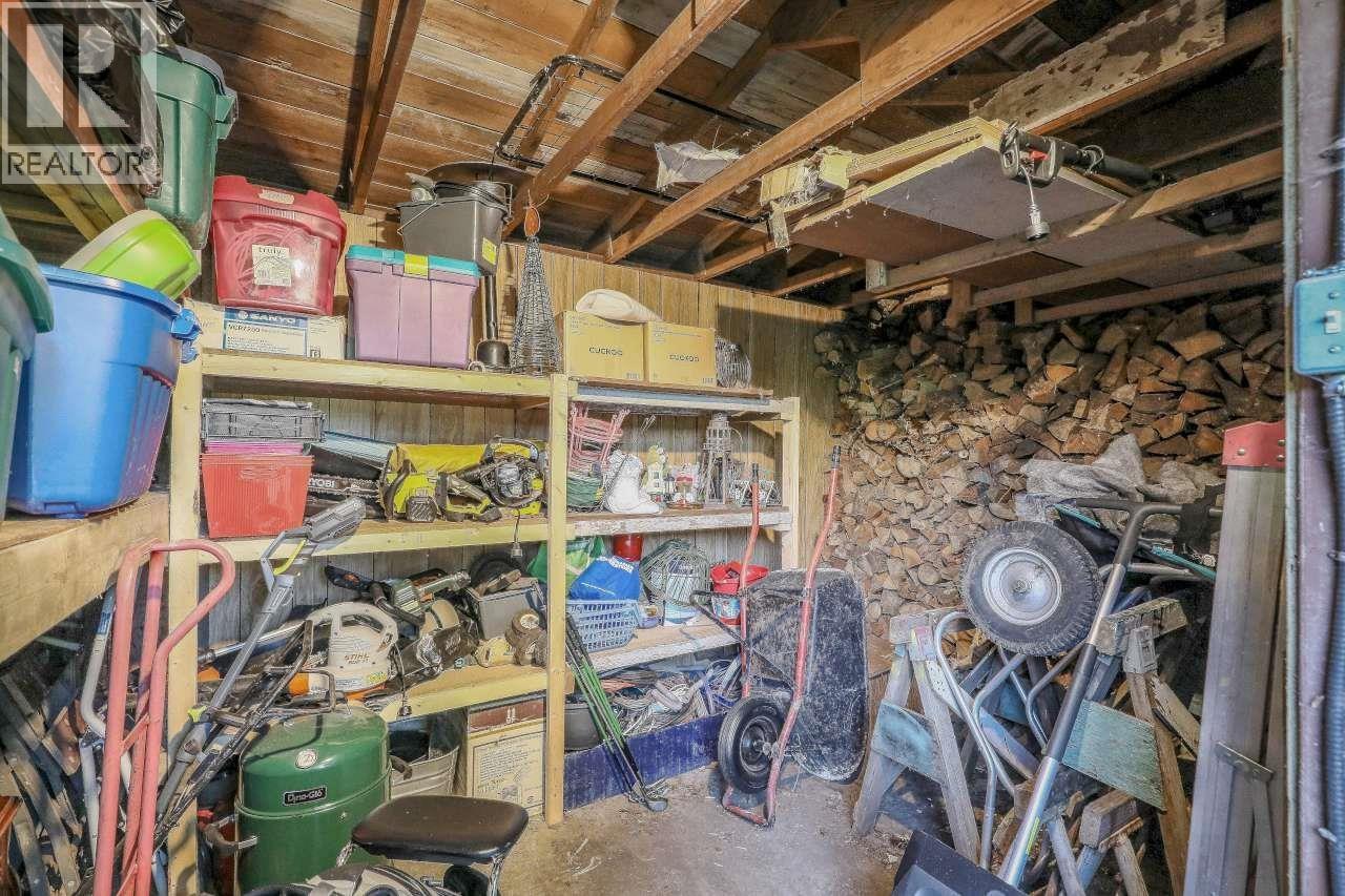 11428 207 Street Property Photo 33