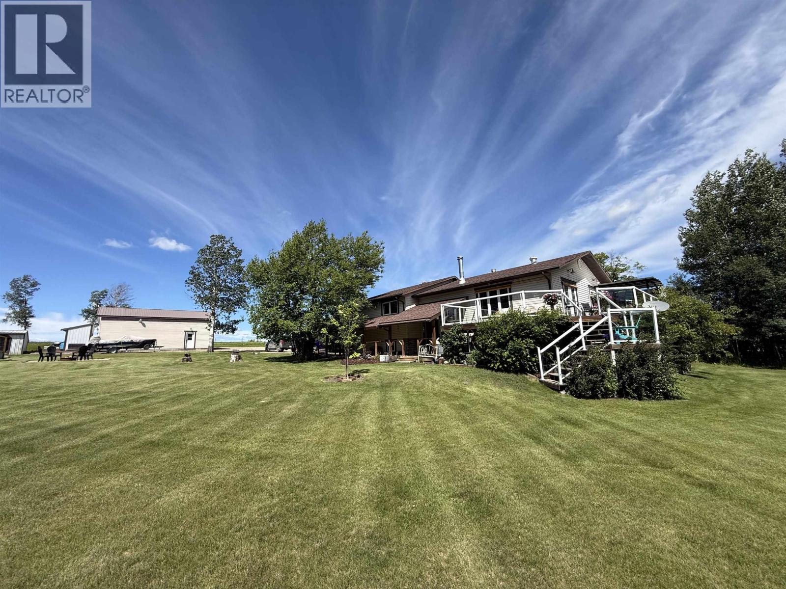 6417 North Pine Road Property Photo 1