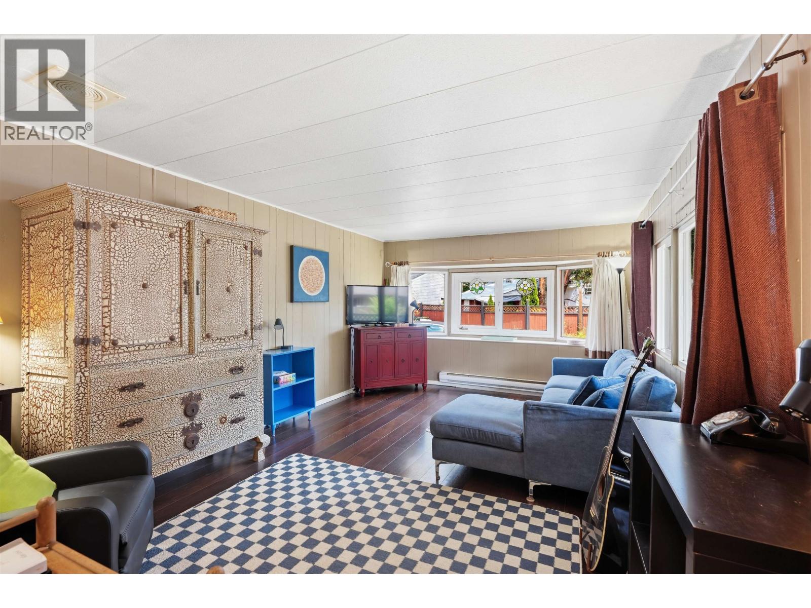 1 4514 Sunshine Coast Highway Property Photo 20