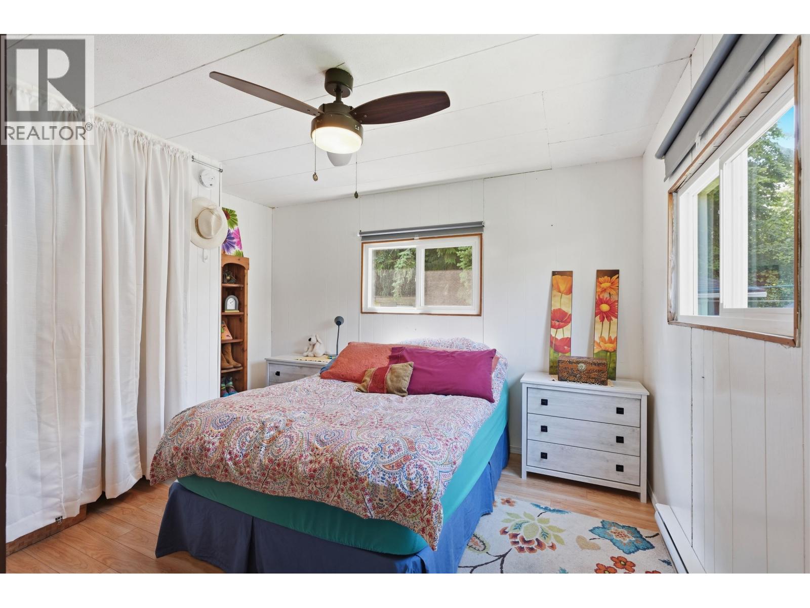 1 4514 Sunshine Coast Highway Property Photo 30