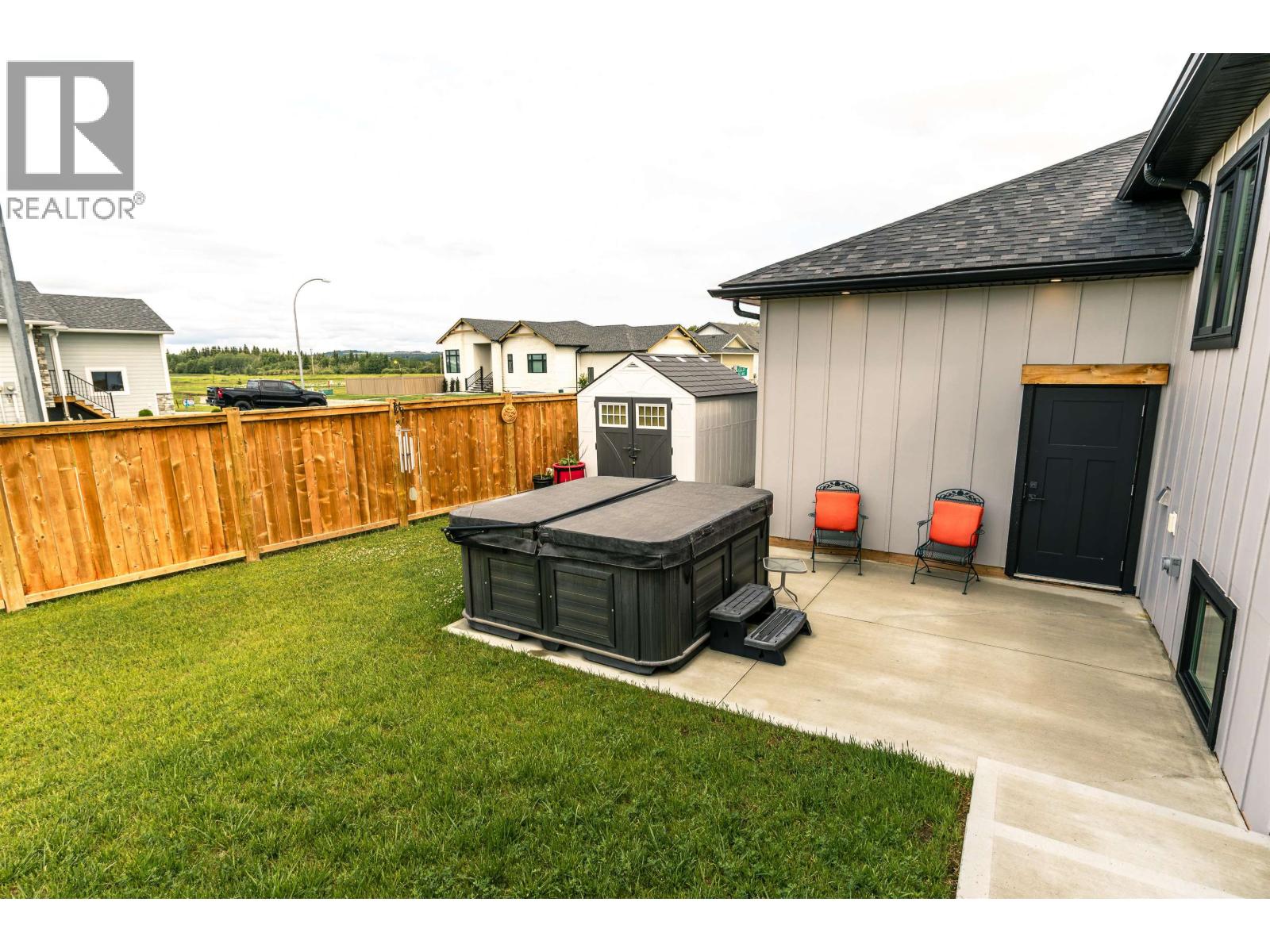 12299 112 Avenue Property Photo 35