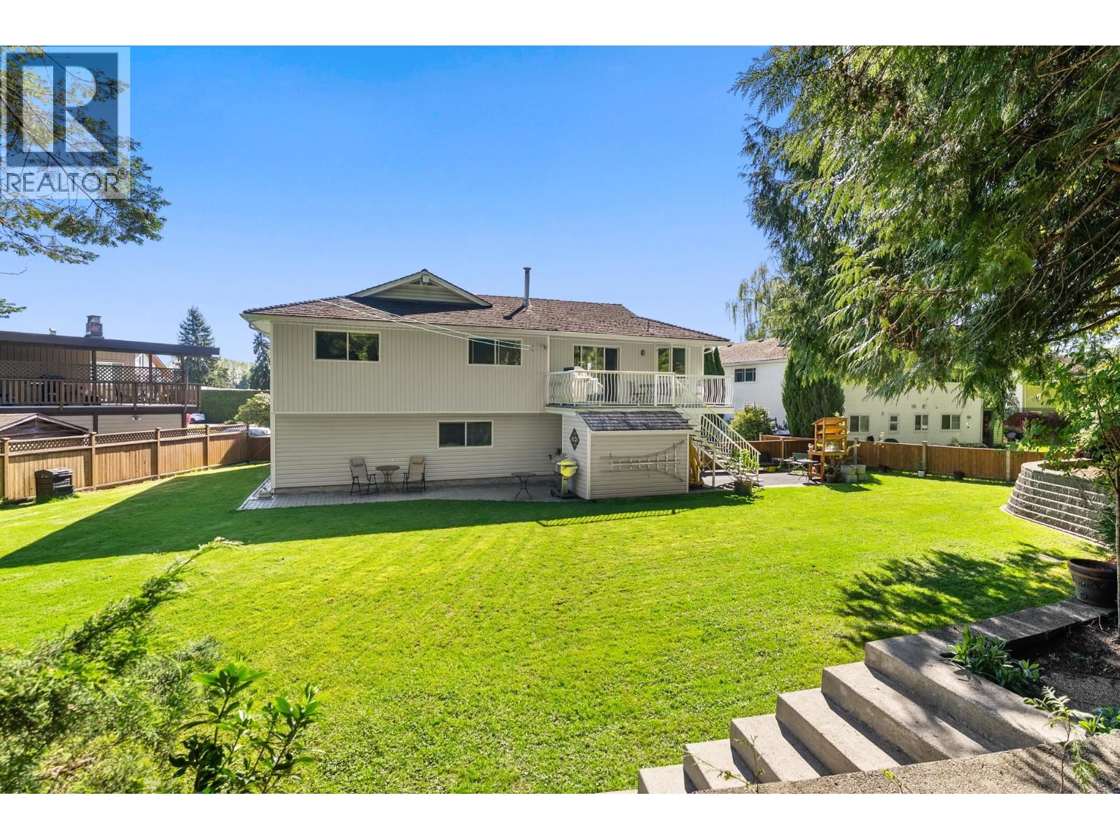 905 EDEN CRESCENT
