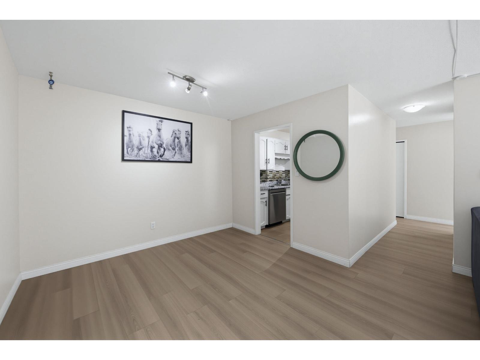 107 32124 Tims Avenue Property Photo 5