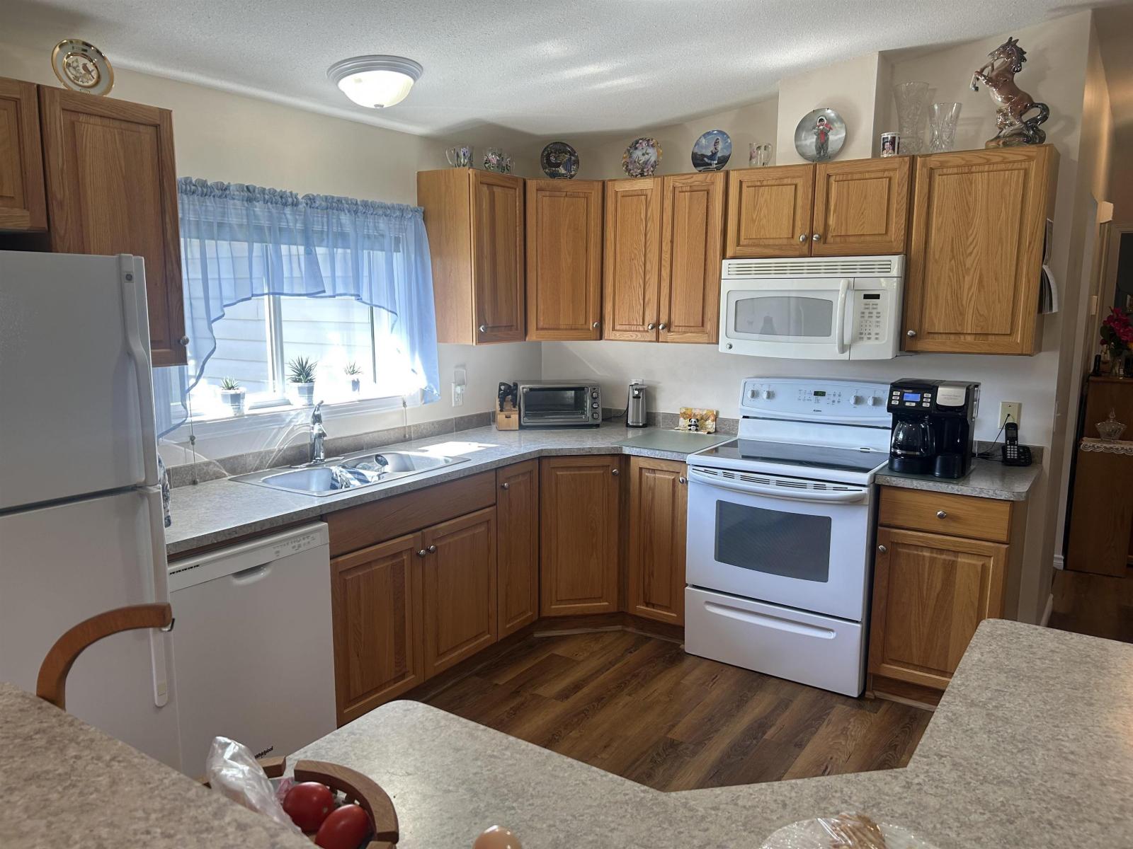 5742 Unsworth Road #67 Property Photo 17