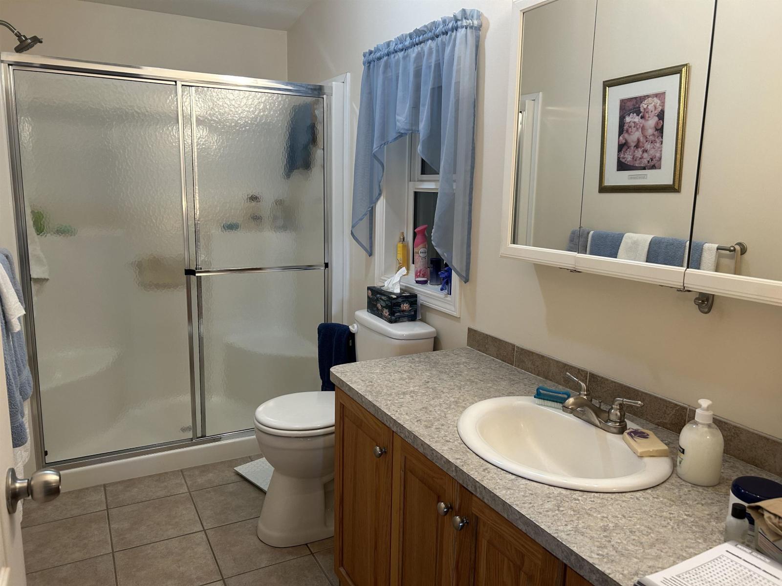 5742 Unsworth Road #67 Property Photo 23