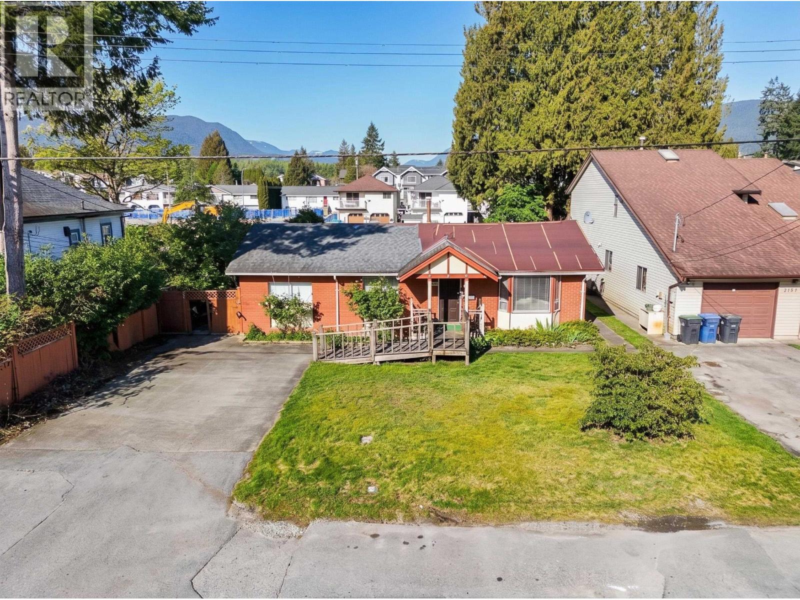 2149 Grant Avenue Property Photo 1